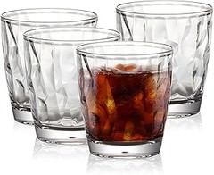 Vasos y copas para diario